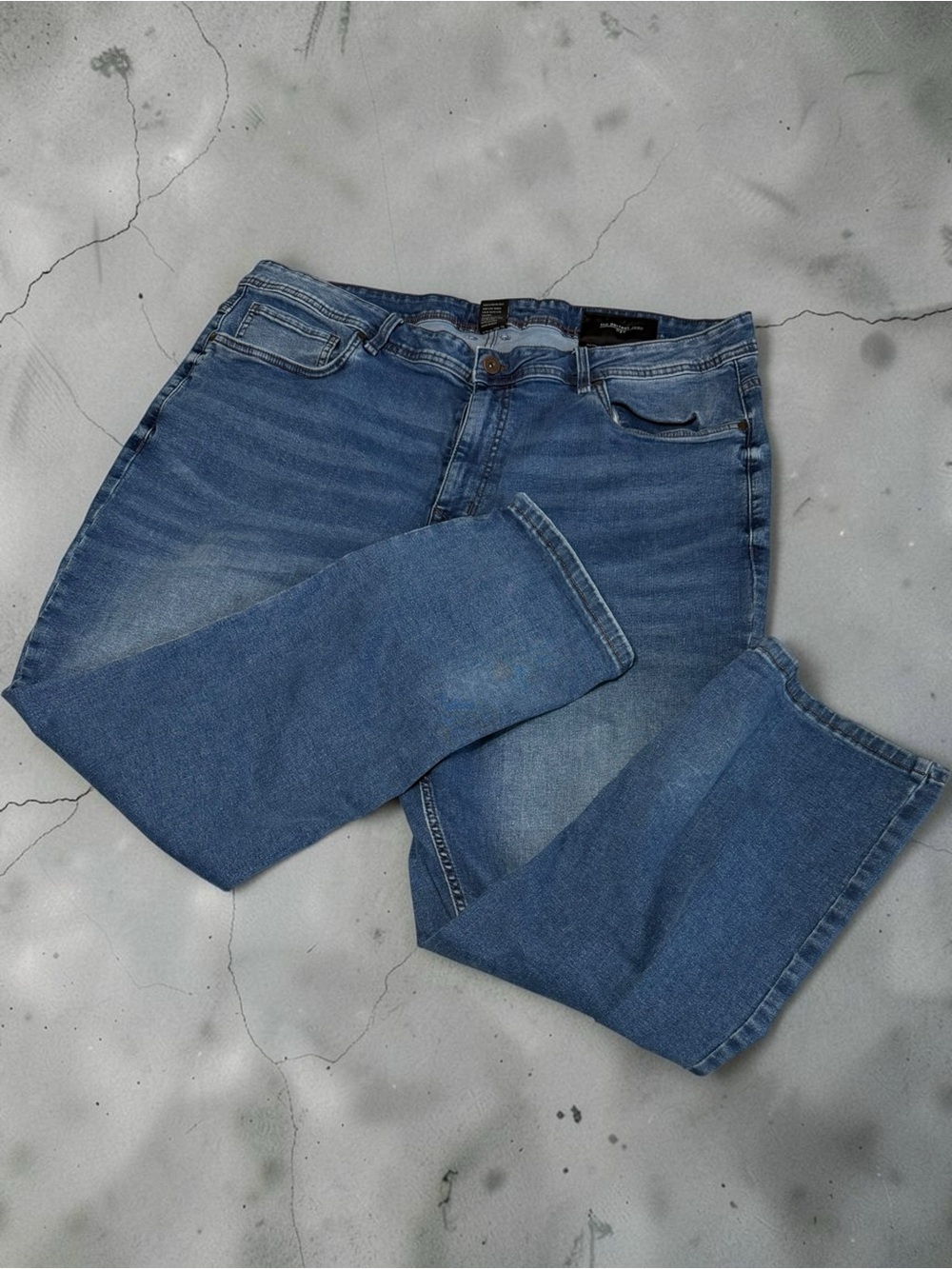 The Perfect Jean NYC Athletic fit 42 x 30